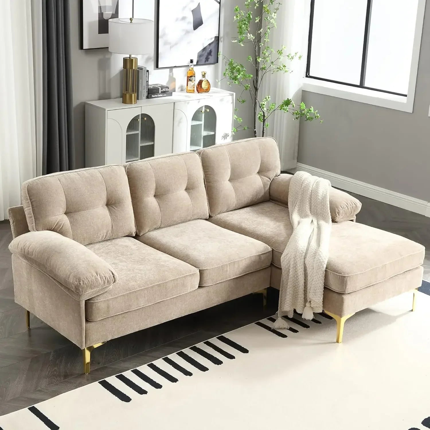 83" Sectional Sofa with Chaise
